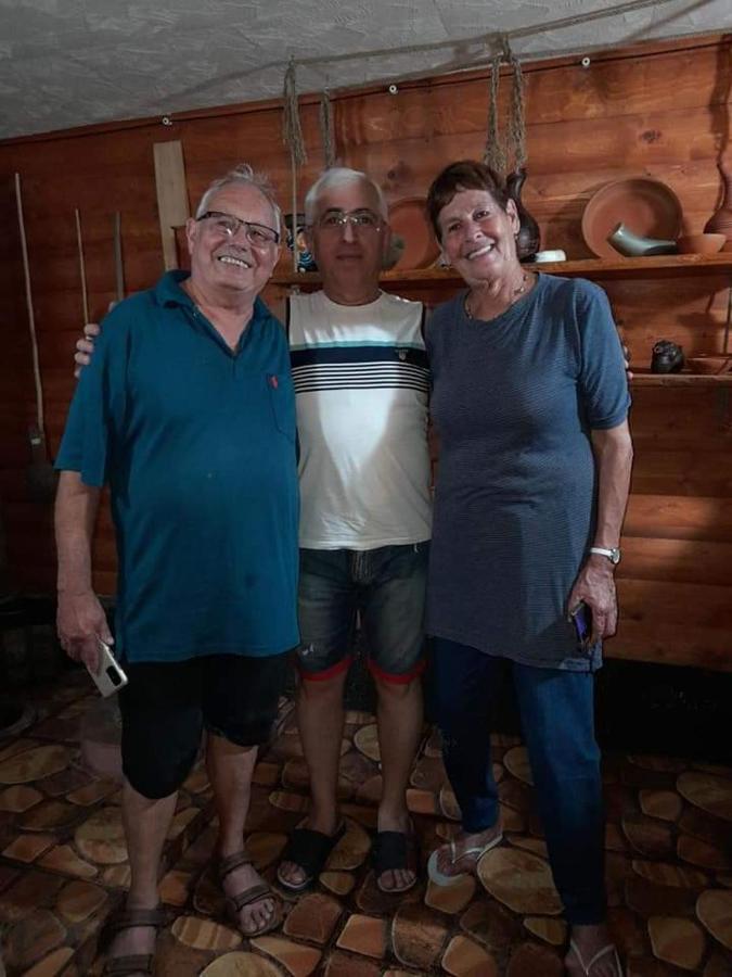 Anseza Hotel Koetaisi Buitenkant foto