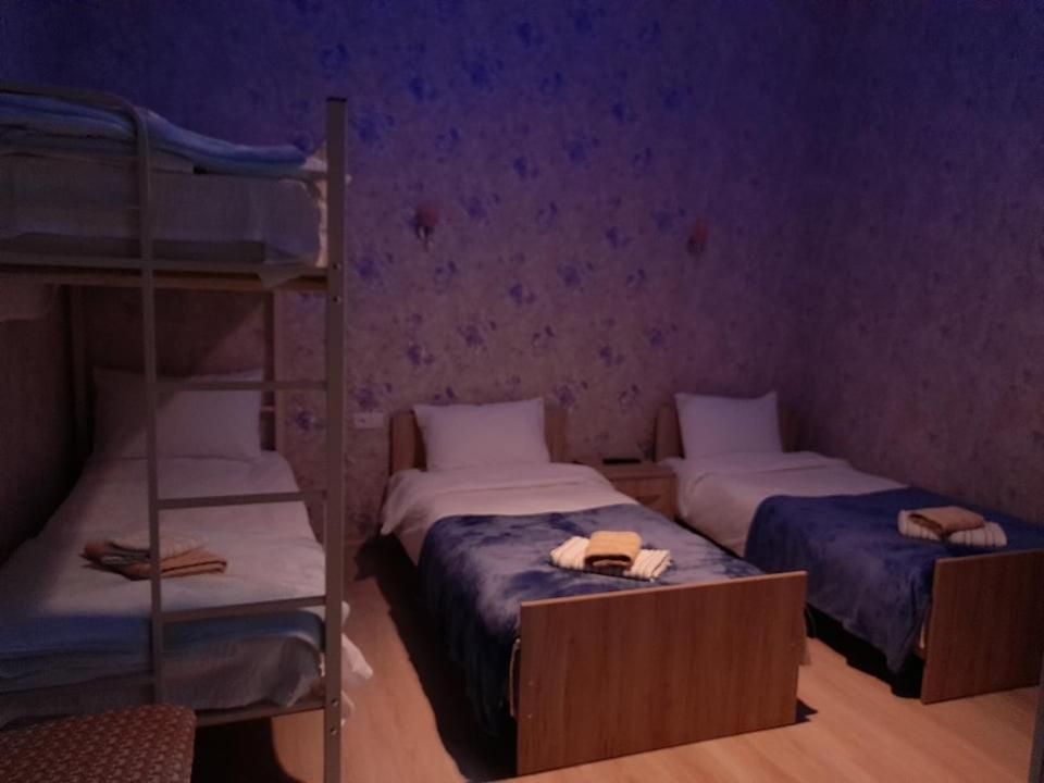 Anseza Hotel Koetaisi Buitenkant foto