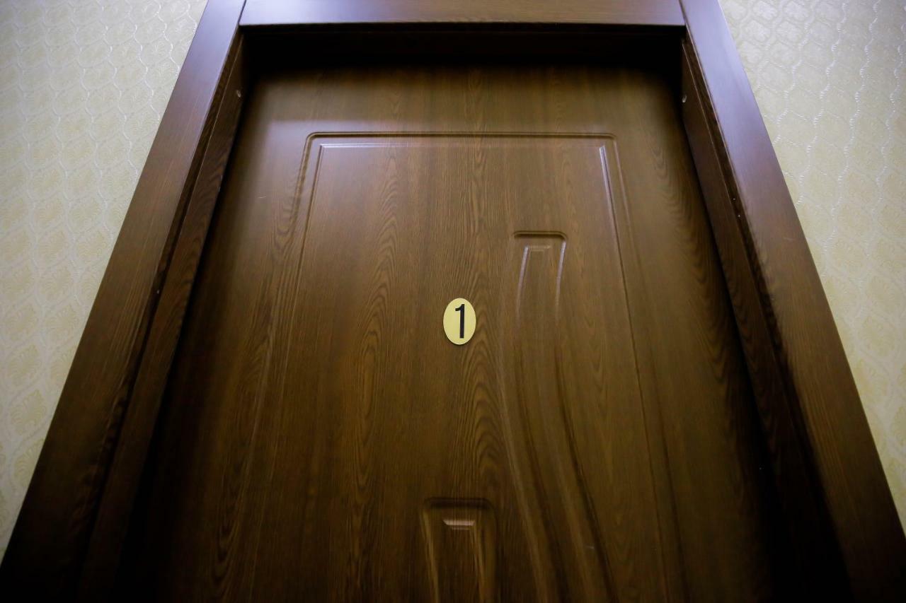 Anseza Hotel Koetaisi Buitenkant foto
